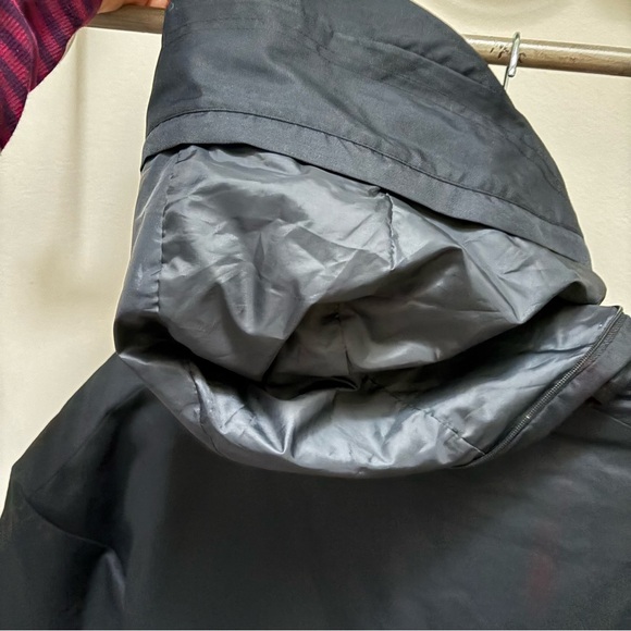 Adidas Women’s Jacket - Picture 5 of 7